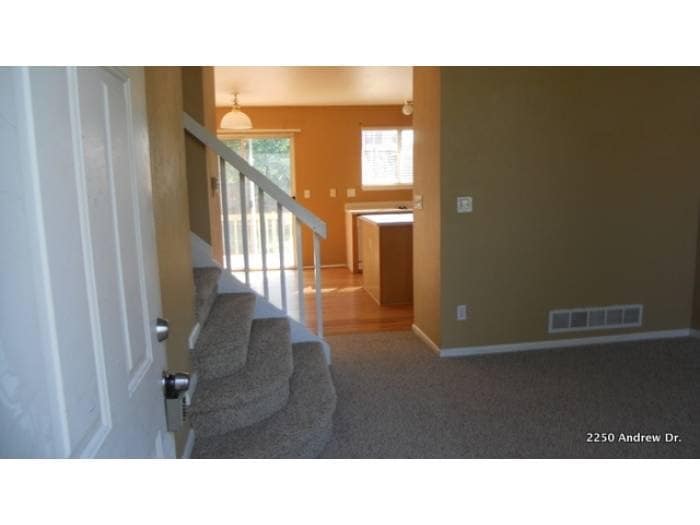 Main Entry/Kitchen - 2250 Andrew Drive