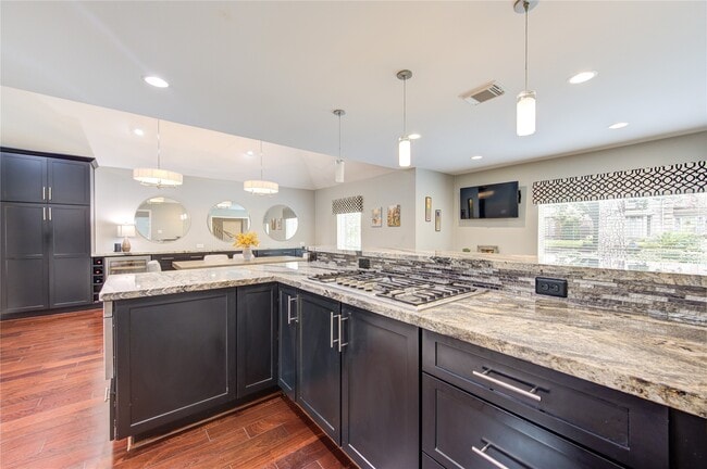 Building Photo - 15739 Fleetwood Oaks Dr