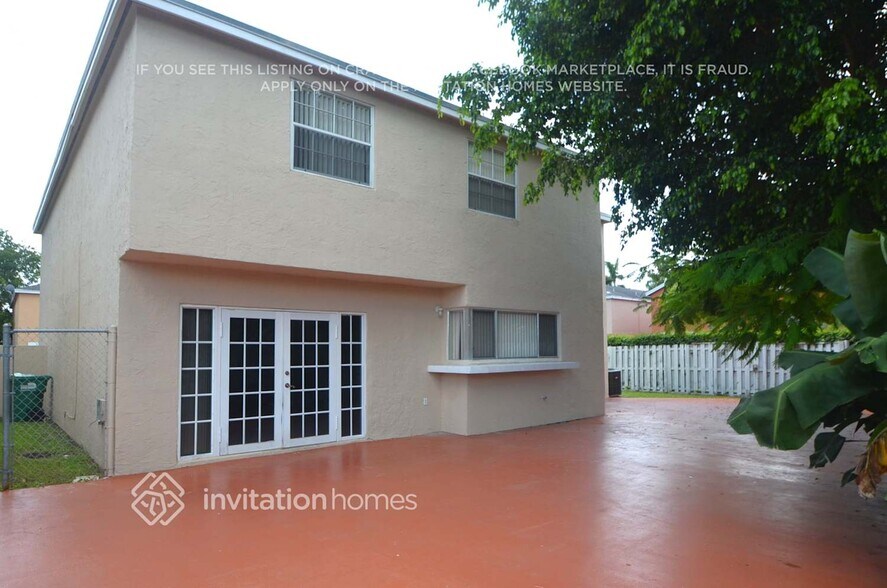 Building Photo - 14661 SW 93rd Ln