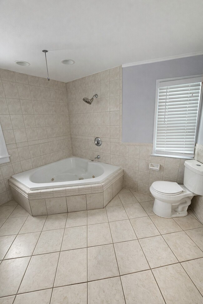 Building Photo - 22741 Gregory St