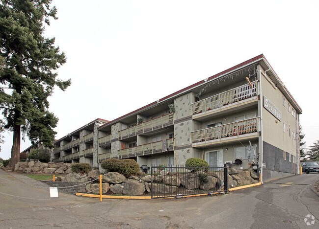 Primary Photo - Seaview Apartments