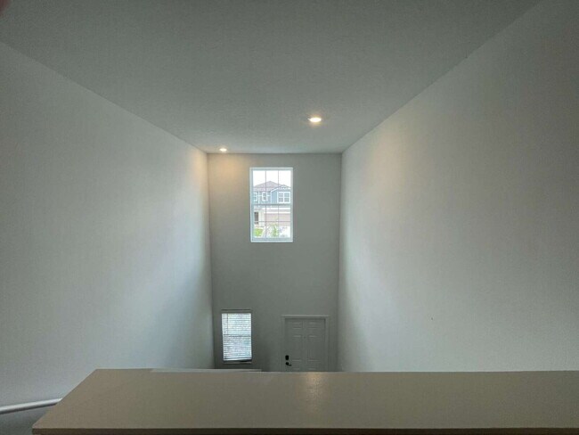 Building Photo - 11592 Radiant Shr Lp