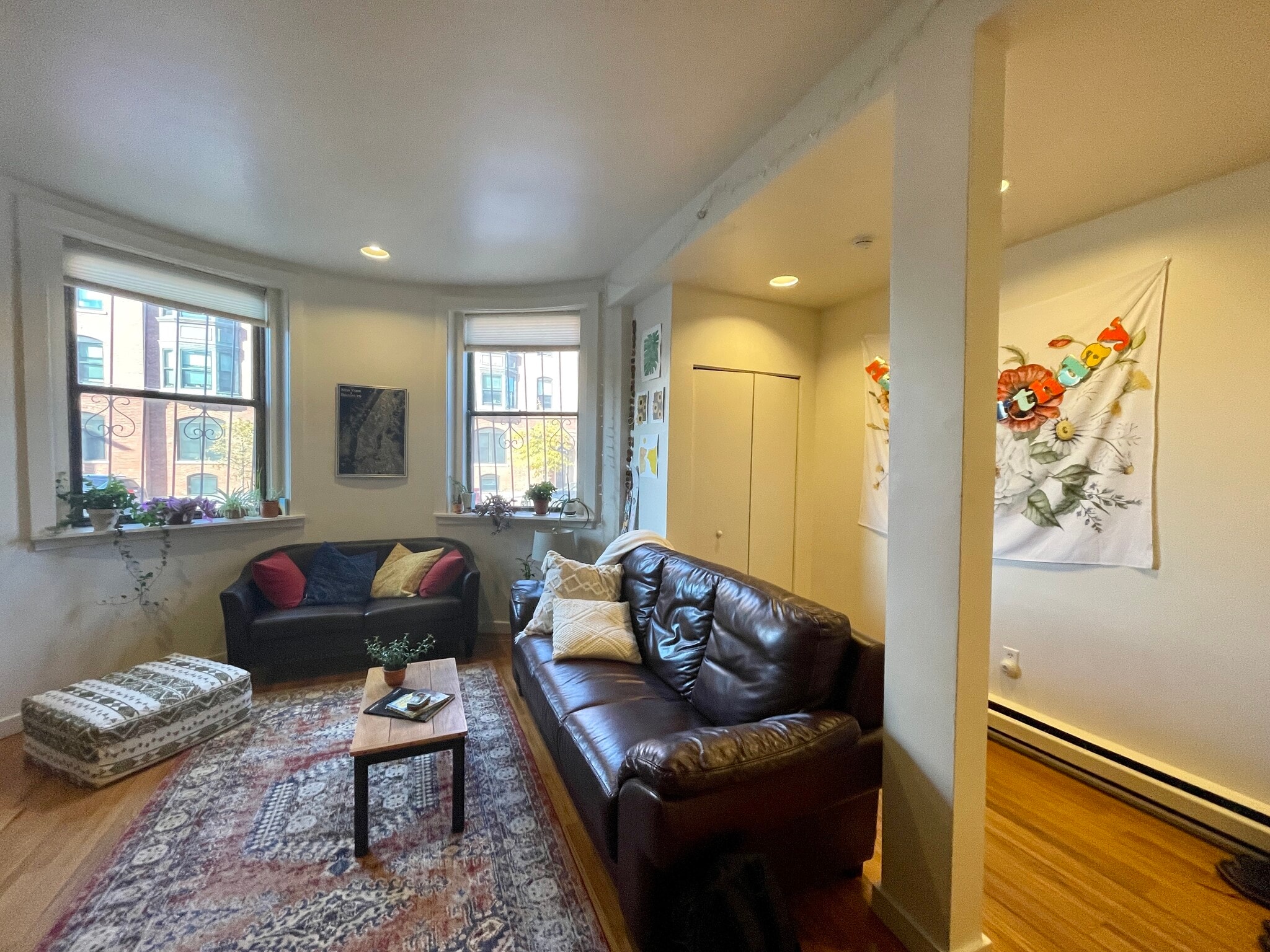 Building Photo - 616 Columbus Ave