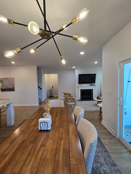 Building Photo - 4058 Armstrong Farm Dr