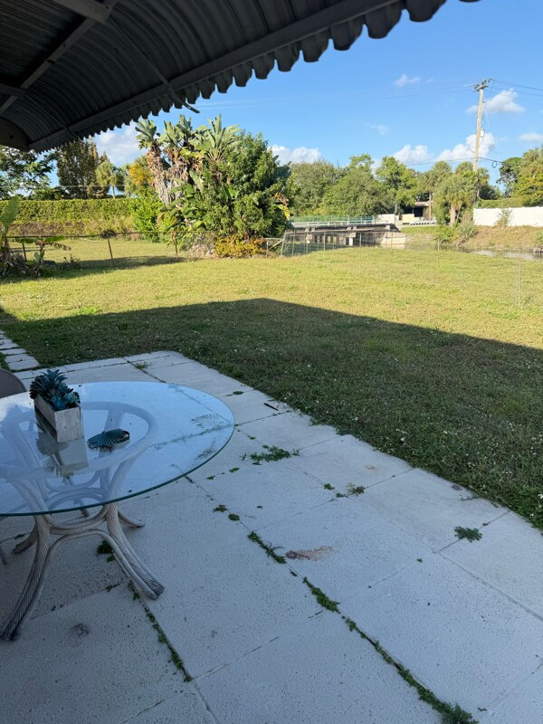 Building Photo - 19336 Carolina Cir