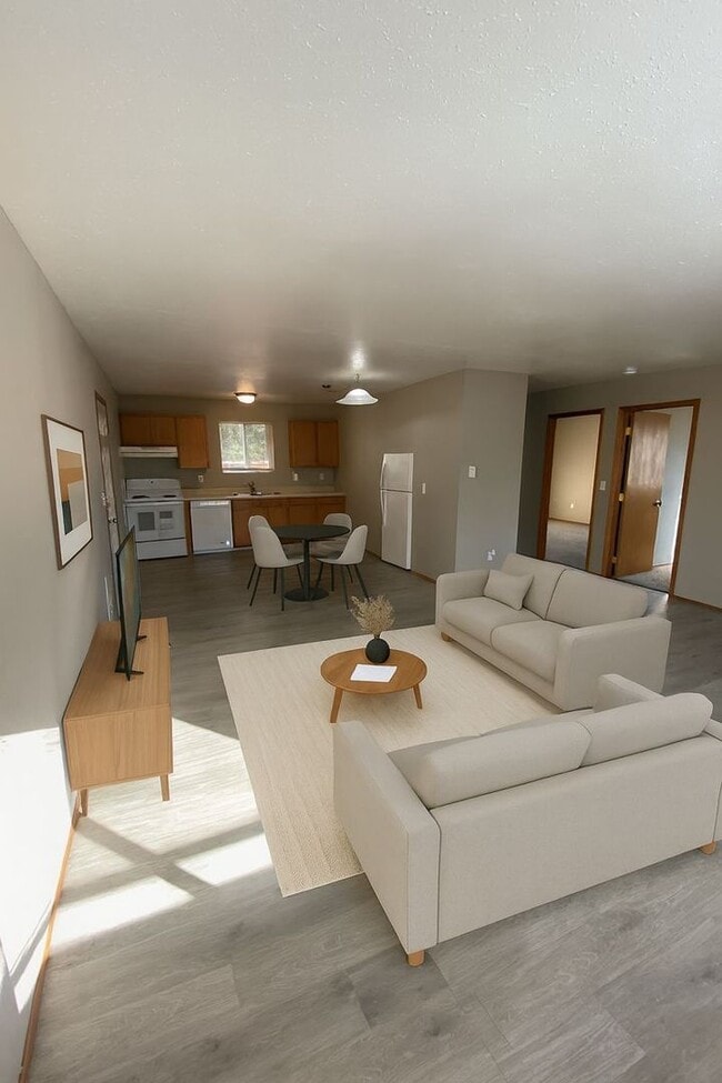 Building Photo - Beks413 (CWP)