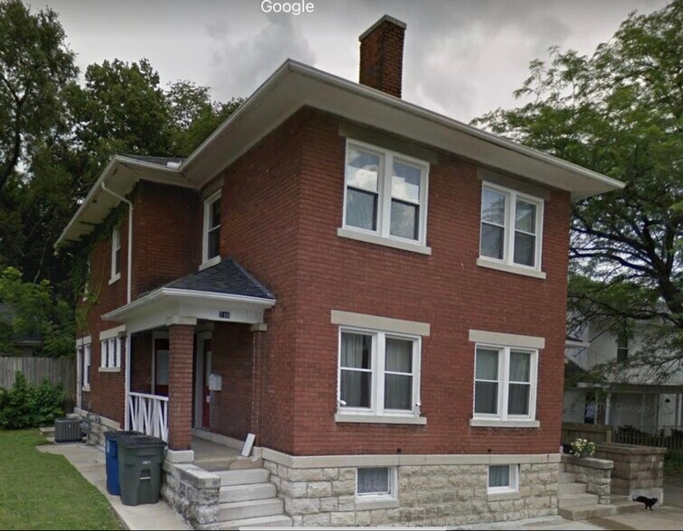 Building Photo - 248 Perrine St