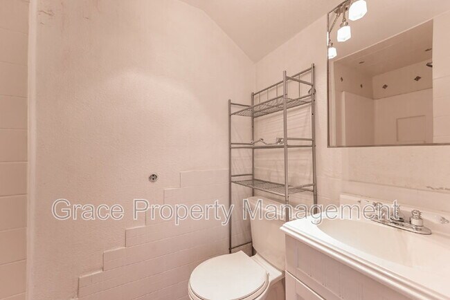 Building Photo - 19727 E Princeton Pl