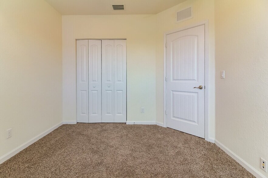 Building Photo - 4782 Foxtail Palm Ct