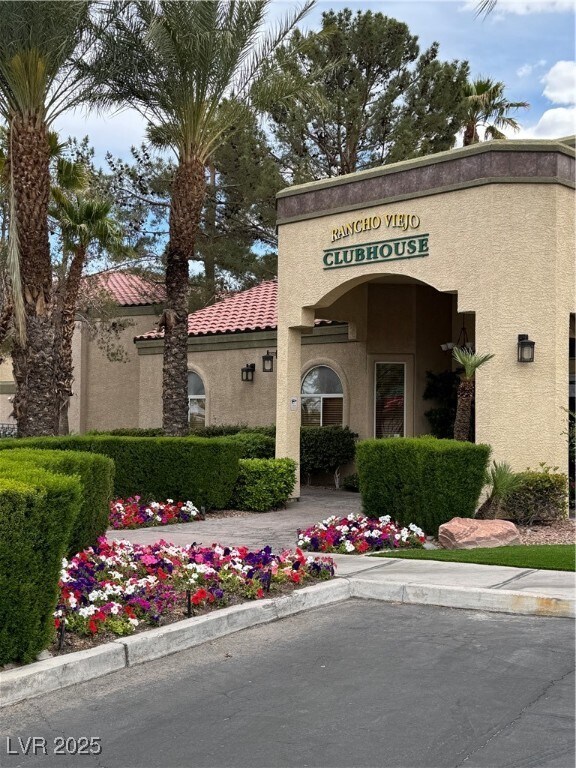 Building Photo - 7885 W Flamingo Rd