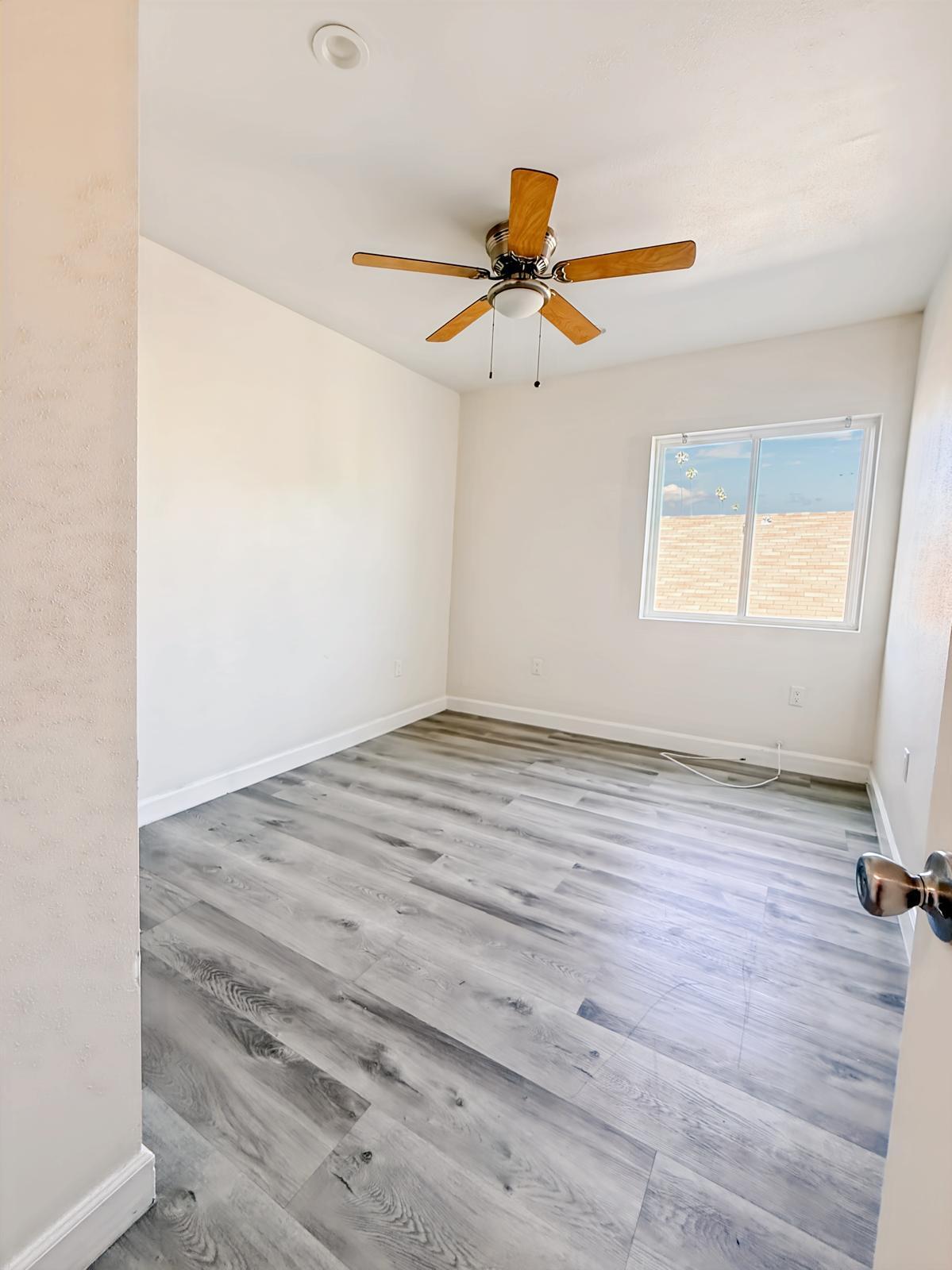 Beedroom 4 - 603 1/2 W 49th St