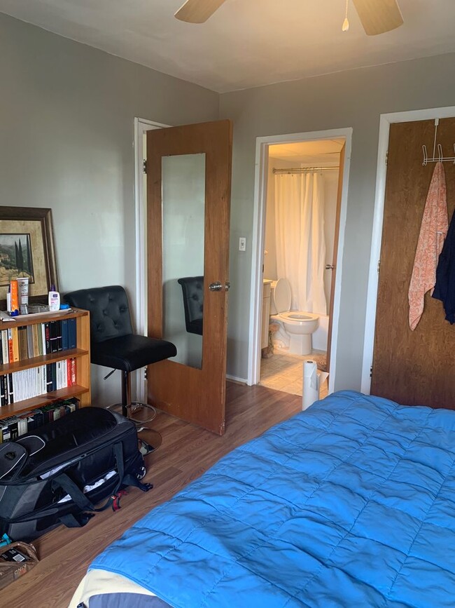 Building Photo - 1800 JPA - 6th Floor - High-Rise Renovated...