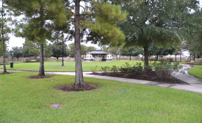 Building Photo - 19135 Walbrook Meadows Ln