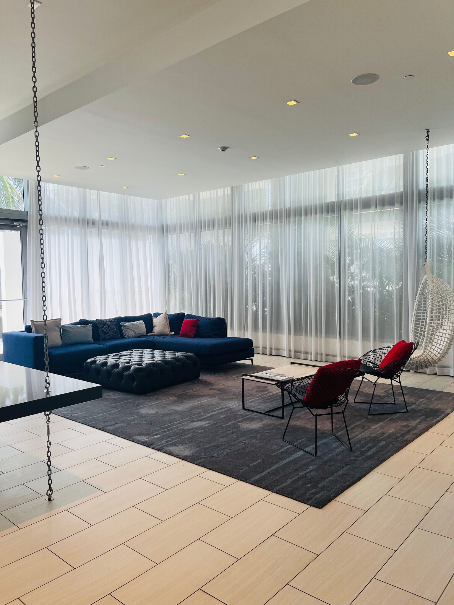 Building Photo - 342 NE 35th St