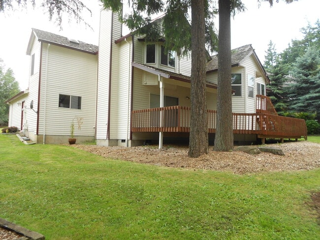 Building Photo - * Room to Roam at Hidden Springs in West L...