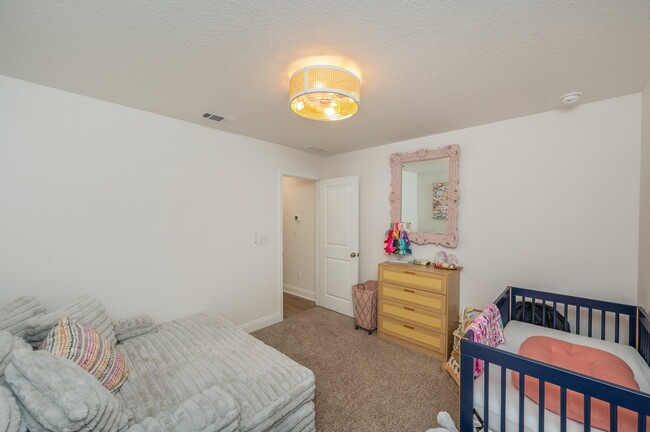 Building Photo - 691 S 11th St