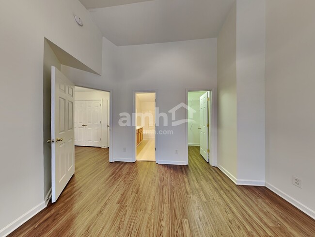 Building Photo - 148 Danesway Dr