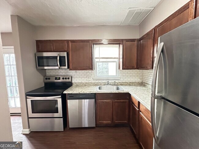 Building Photo - 78 Mt Moriah Rd