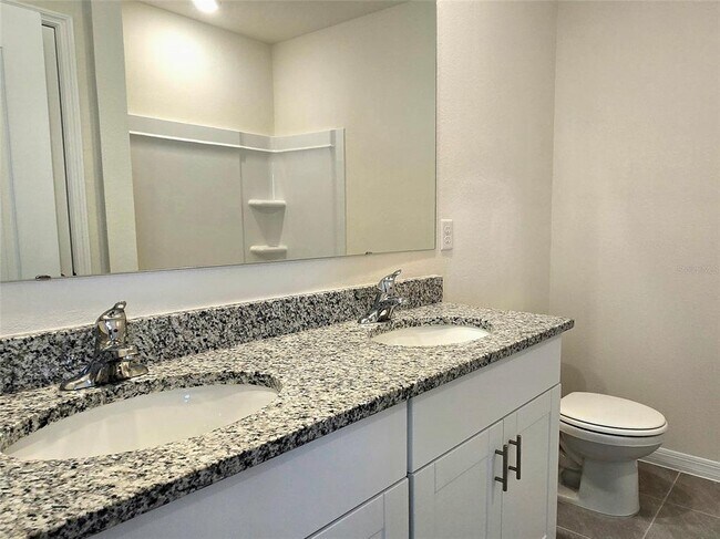 Building Photo - 2723 Golden Trout Ln