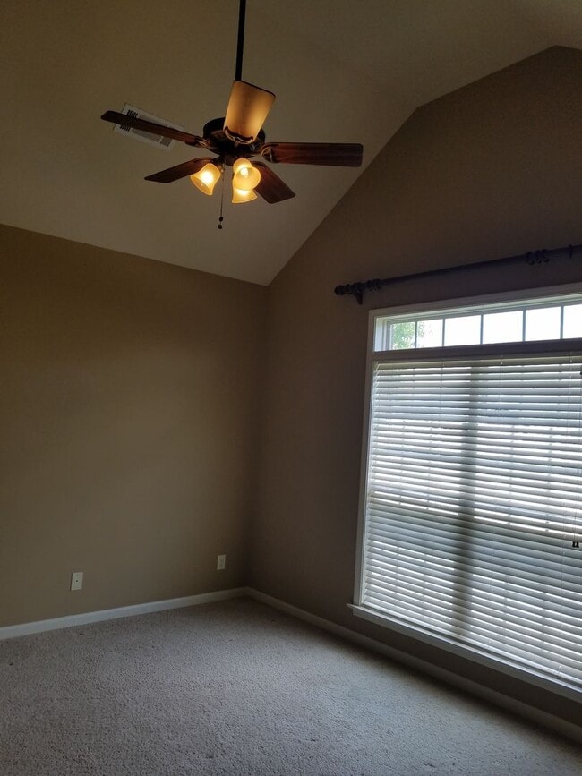 Building Photo - 4707 Mitford Cir