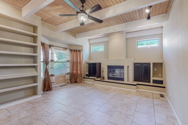 Building Photo - ACADEMY RIDGE 2 Bedroom Plus Office   2 Ba...