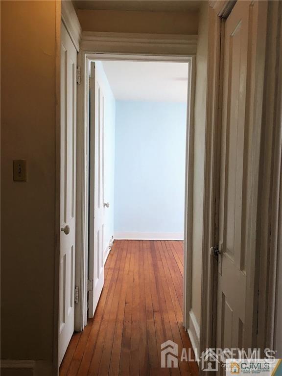 Building Photo - 207 Woodbridge Ave