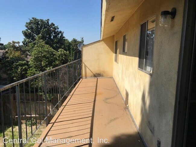 Building Photo - 5103 Appleblossom Dr