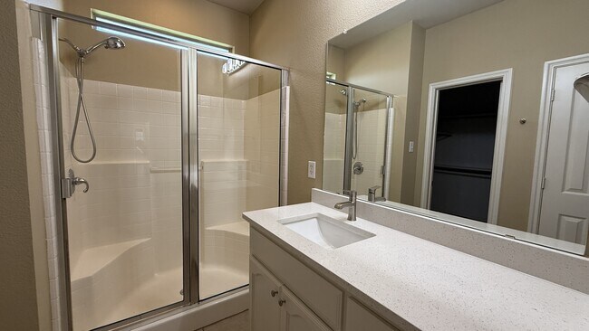 Building Photo - 507 Mesa Ridge Ct