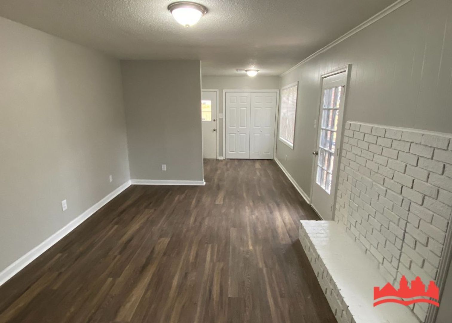 Building Photo - 5038 Applewood Dr
