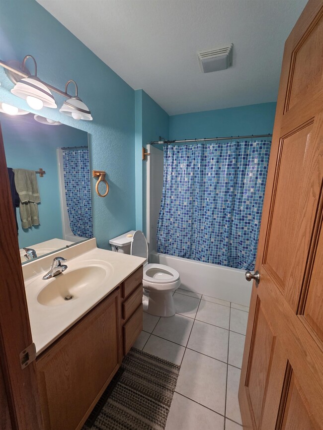 Building Photo - 3177 Bookham Dr