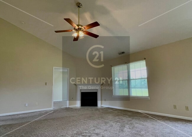 Building Photo - 103 Zinfandel Dr
