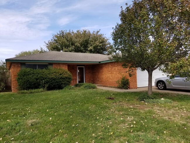Primary Photo - 4 bedroom