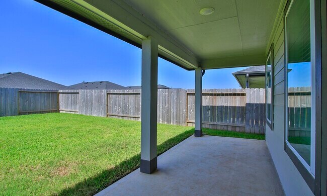 Building Photo - 31707 Melkridge Rd