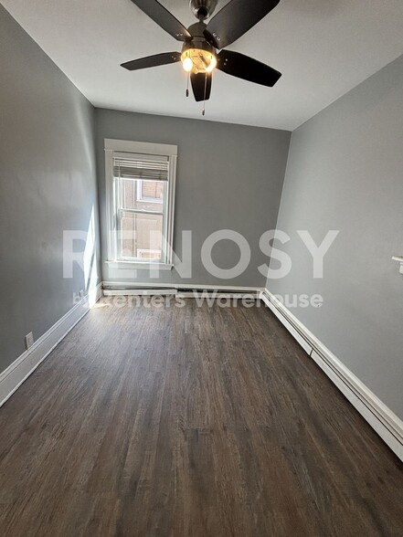Building Photo - 3224 Nicollet Ave
