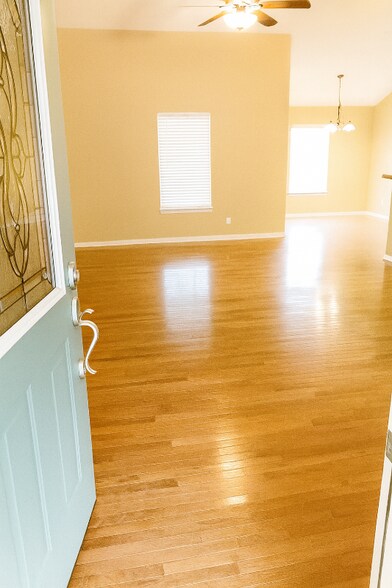 Building Photo - 45 Harper Meadow Way