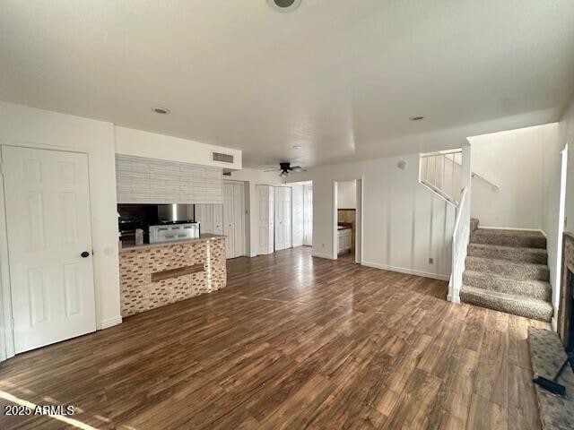 Building Photo - 16225 N 30th St