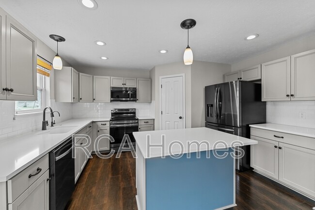 Building Photo - 7827 Wedgetail Drive