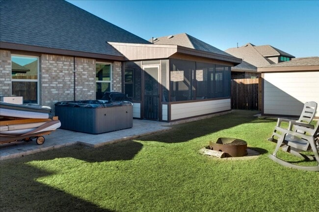 Building Photo - If you love to sit on the back porch then ...