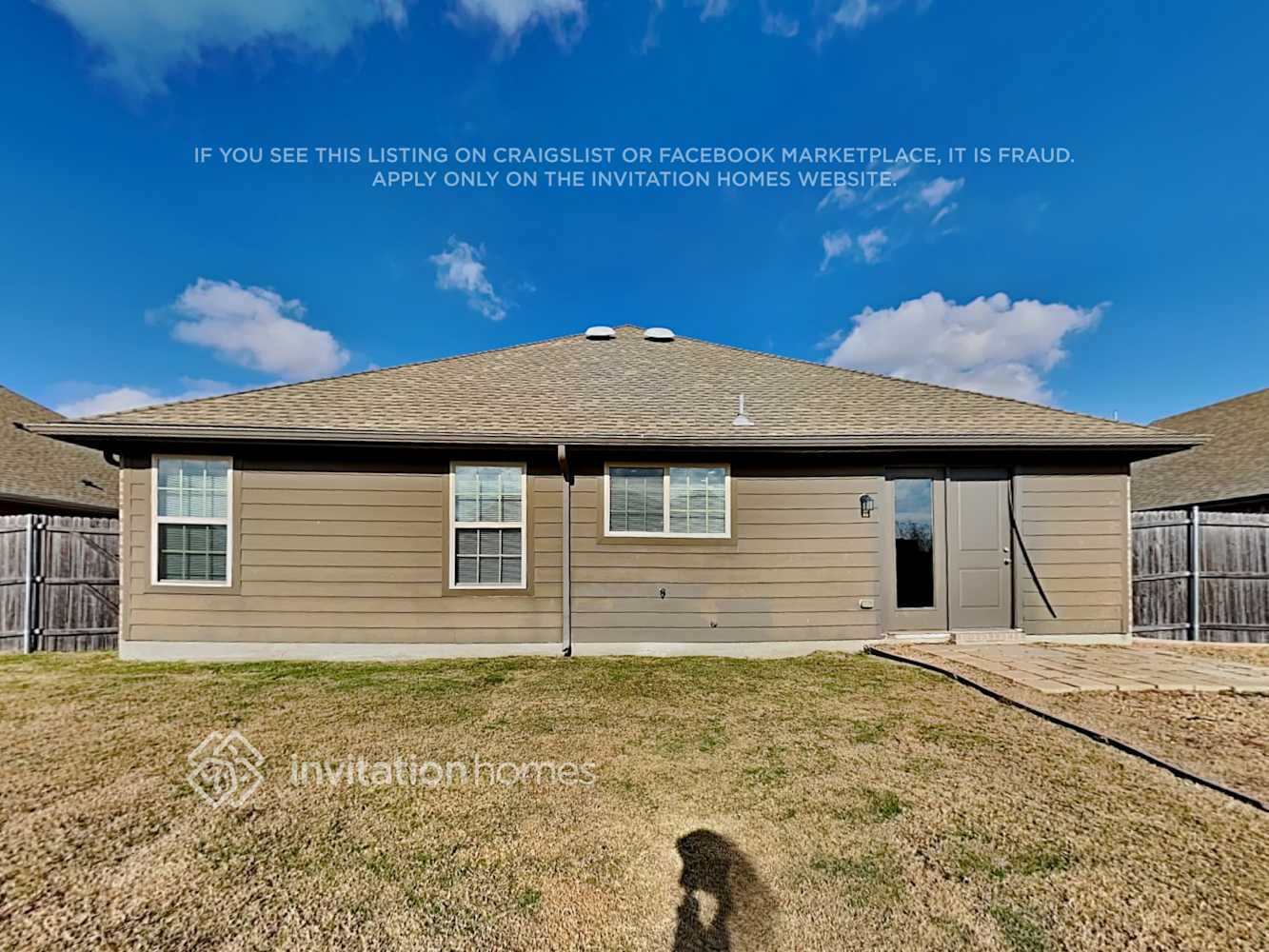 Building Photo - 149 Pinto Dr