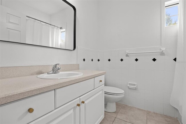 Building Photo - 7485 NW 121st Ave