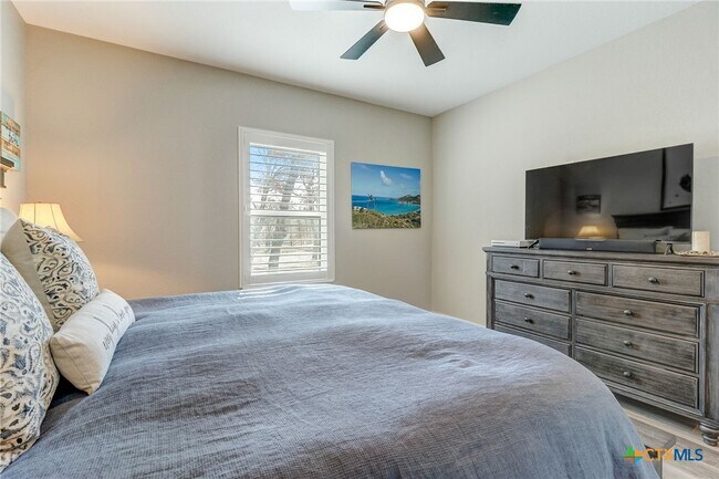 Building Photo - 281 Cibolo Way