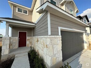 Building Photo - 10204 Buckskin Horse Wy