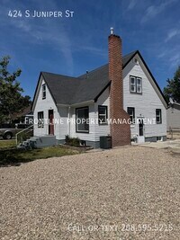 Building Photo - 424 S Juniper St