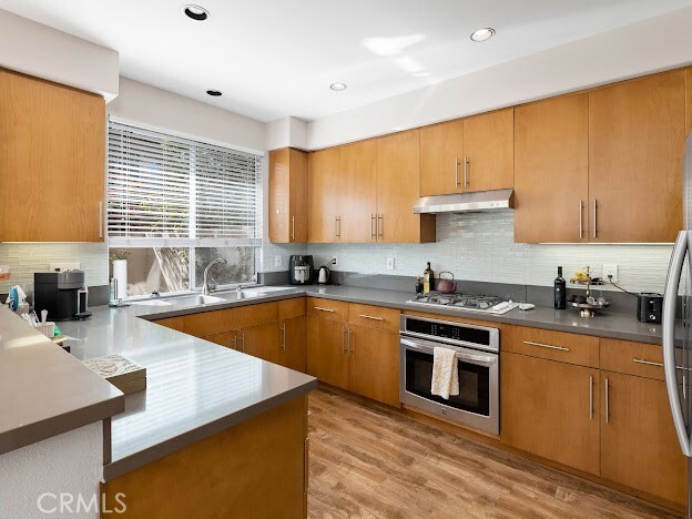 Building Photo - 110 Lessay-