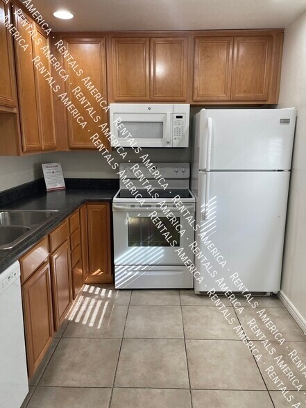 Building Photo - 4354 N 82nd St