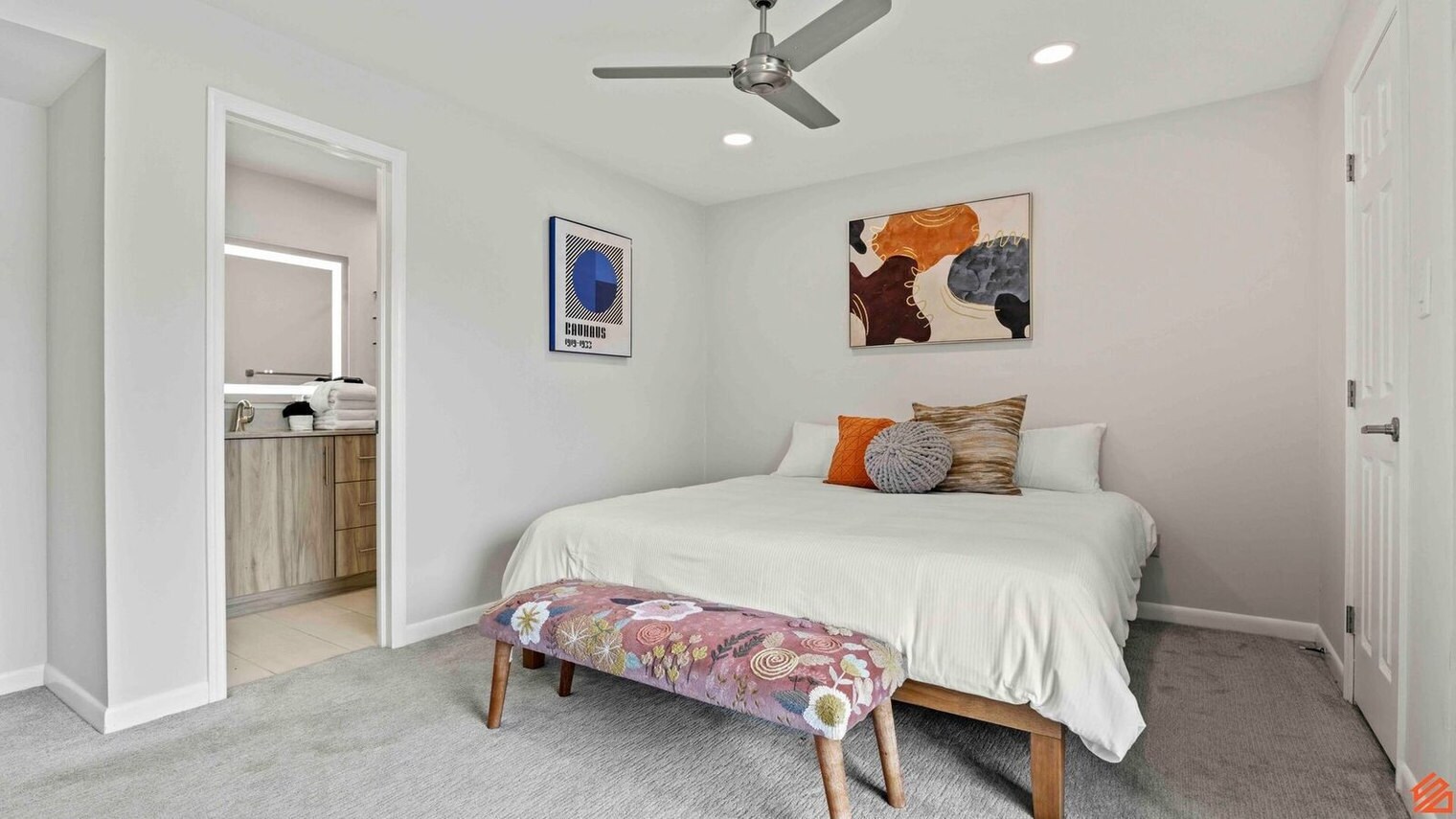 Building Photo - 330 Bluefish Dr