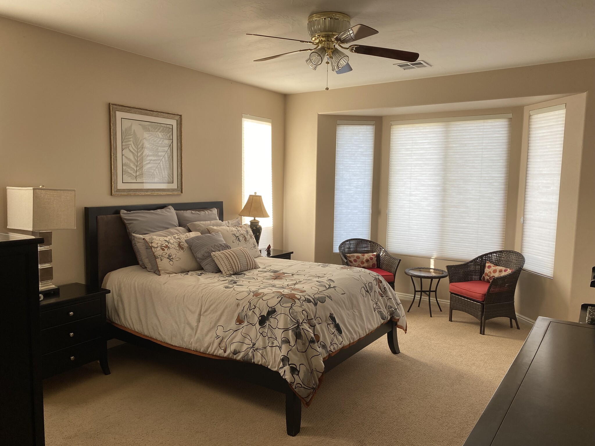 Building Photo - 1903 W Sunstar Dr