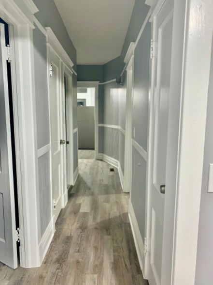 Building Photo - 6629 S Green St