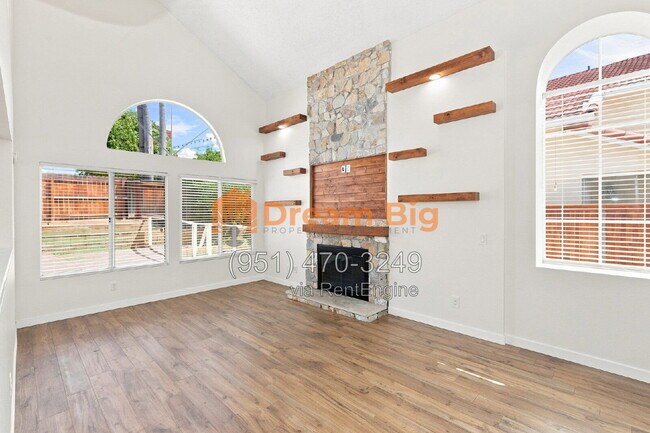 Building Photo - 7963 Townsend Dr