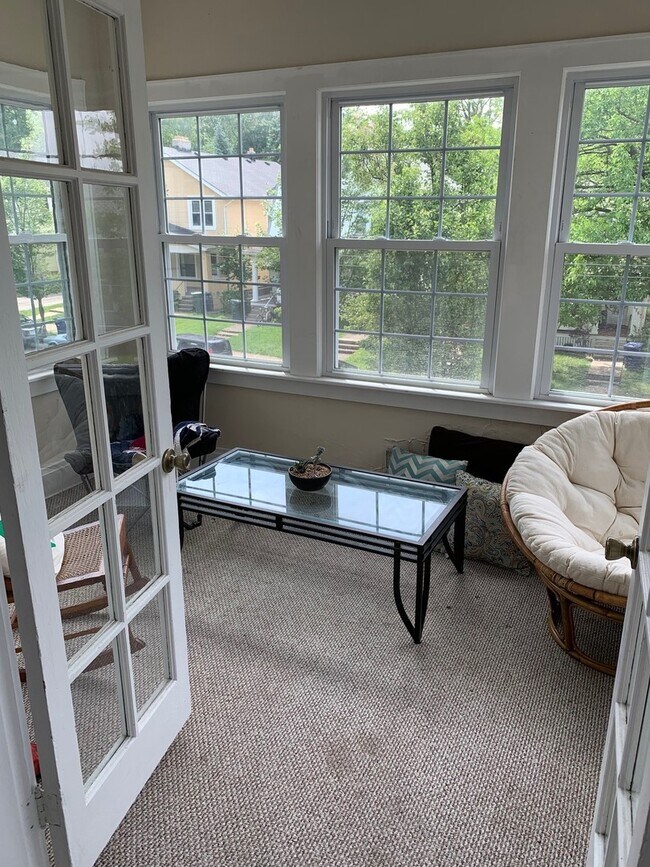 Building Photo - 176 Clinton St